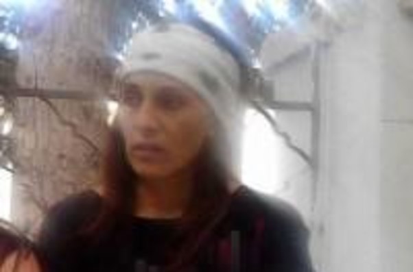 6 yaşlı qızı öldürməkdə təqsirləndirilən şəxsin anası: