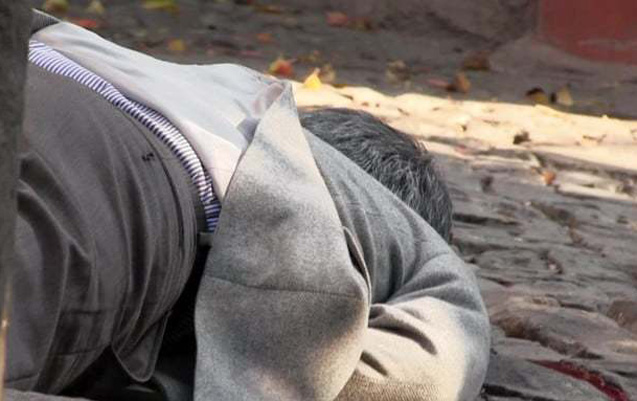 Azərbaycanda 17 yaşlı tələbə qohumunu güllələdi