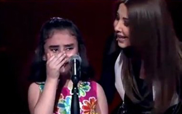 Müsabiqəyə qatılan suriyalı uşaq ağladı