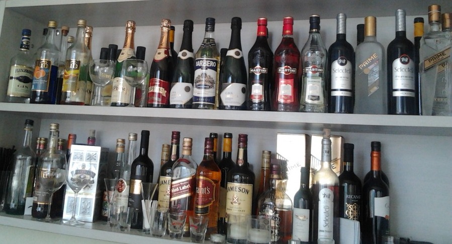 Ekspert: Spirtli içki bazarında durğunluq yaşanır