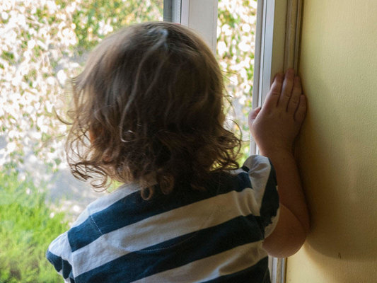 Bakıda azyaşlı ailəsinə dəhşət yaşatdı