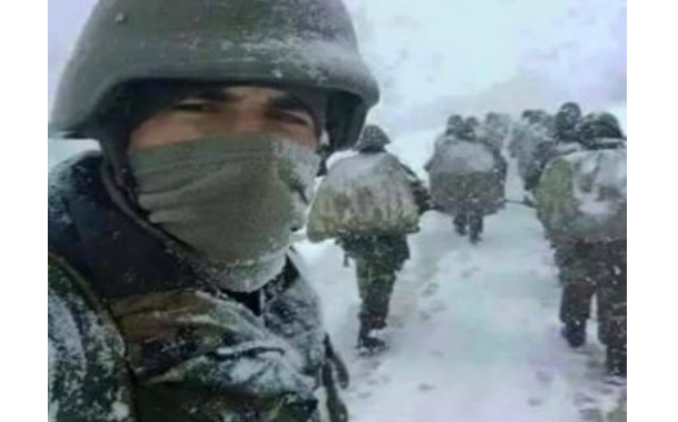 Əsgərlərimiz donan sakinlərimizi xilas etdi