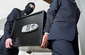 Süd zavodundan seyf oğurlandı