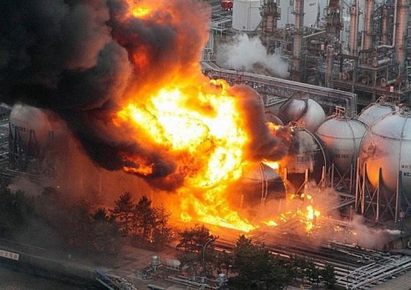 Azərbaycanda zavodda partlayış