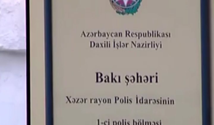 Şüvəlanda evi qarət etməyə cəhd edənlərin məhkəməsi başlayıb