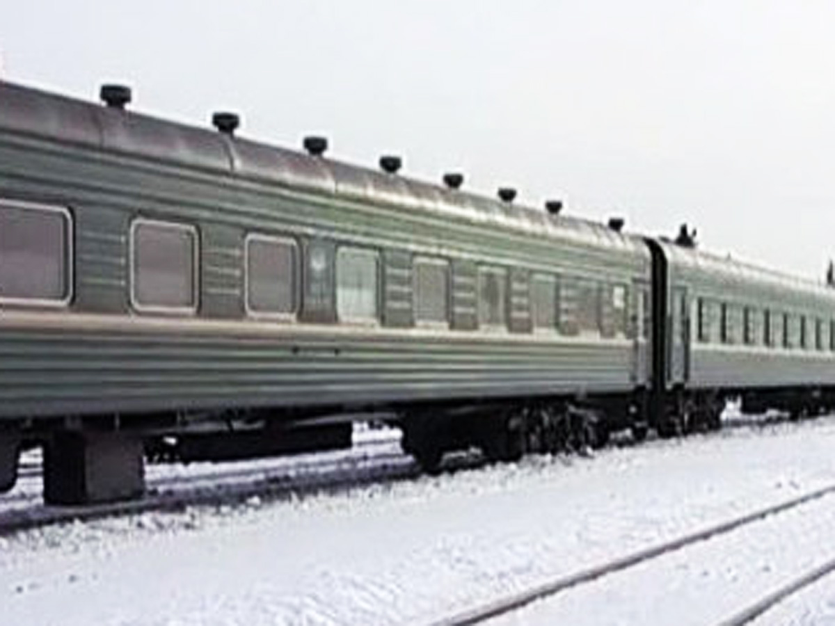 Güclü qar Bakı-Balakən qatarının hərəkətini dayandırıb