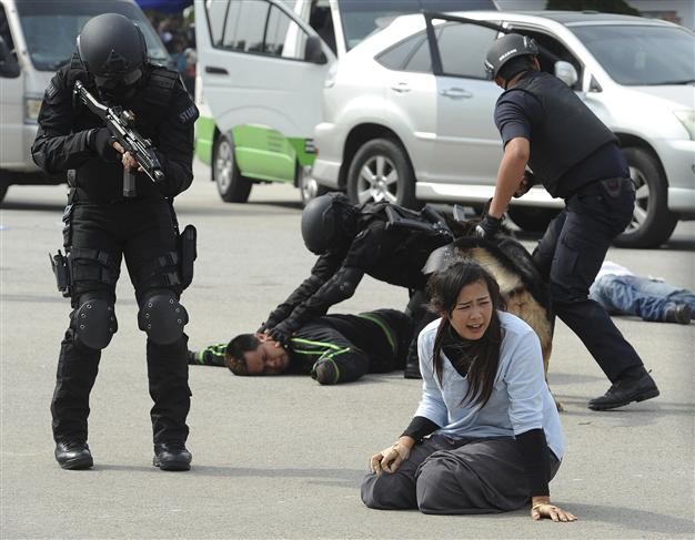 Terrorçu cütlük həbs edildi