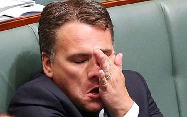 Bara gedən nazirlər istefa verməli oldular