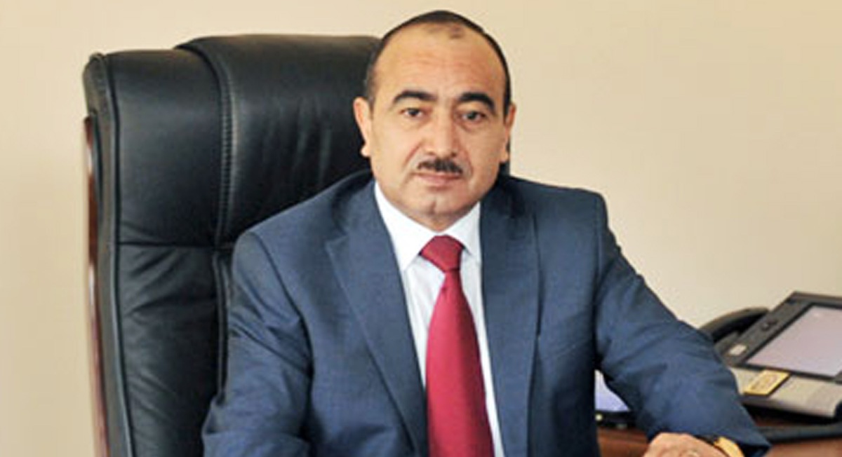 Əli Həsənov: 2015-ci ildə Azərbaycan öz uğurlu inkişafını davam etdirib