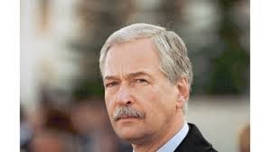 Putin yaxın dostuna vəzifə verdi