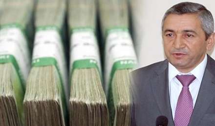 Daha bir icra başçısının şok görüntüləri yayıldı