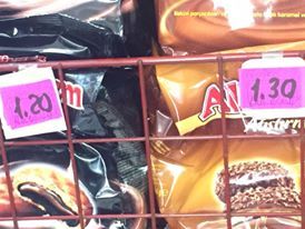 Bu marketdə bütün məhsullar əvvəlki qiymətlə satılır