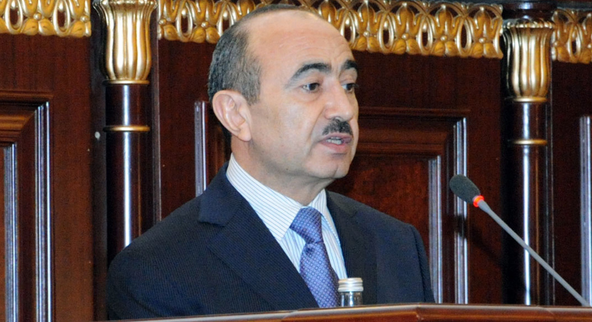 Əli Həsənov : Biz Kristofer Smitin qanun layəsini bir konqresmenin təşəbbüsü kimi qiymətləndiririk