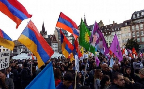 Ermənilər kürdlərlə birlikdə Türkiyəyə etiraz etdilər