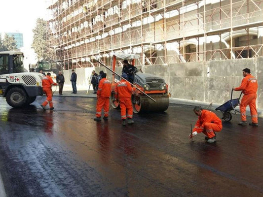 Bakının mərkəzi küçələrindən biri