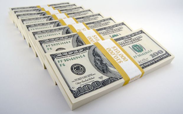Dollarla kredit ləğv edilə bilərmi?