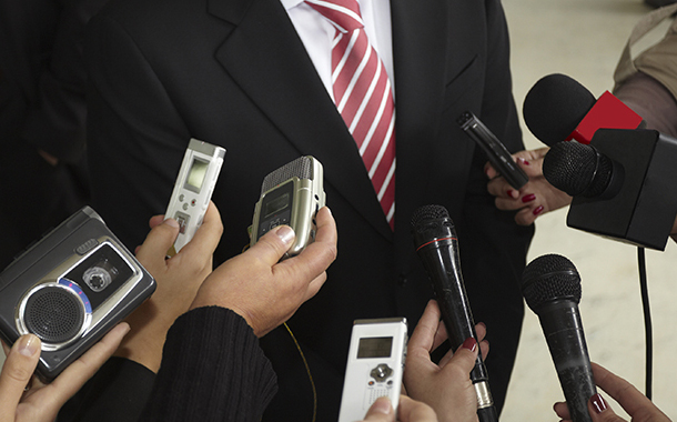 Jurnalistin sorğusunu cavabsız qoyanları