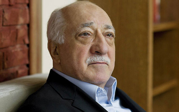 Gülənin kitablarına da qadağa qoyuldu