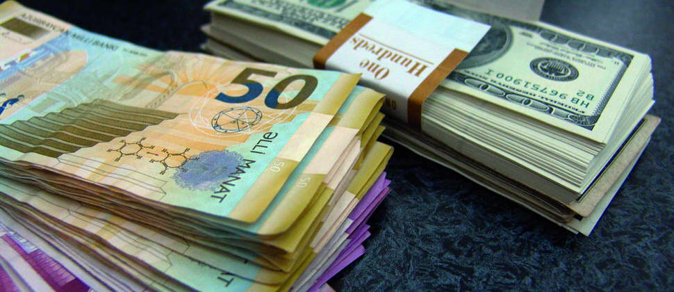 Azərbaycan banklarında devalvasiyadan sonra manatın məzənnəsi