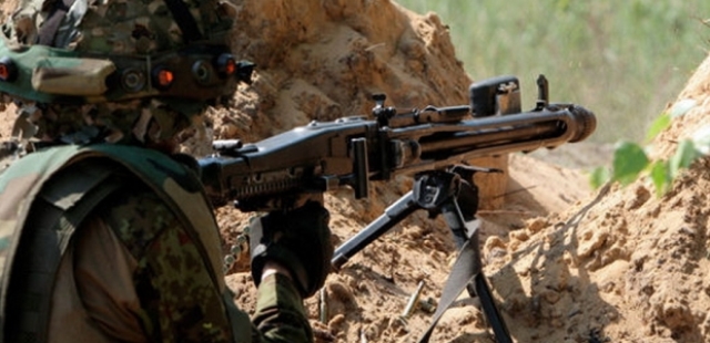 Düşmən 97 atəş zərbəsi ilə susdurulub