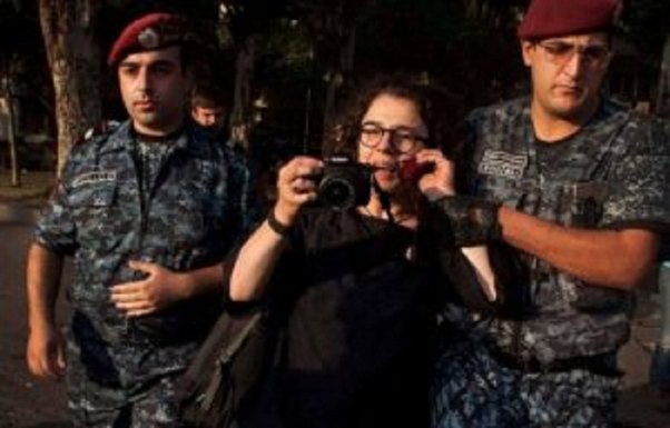 Kanadalı ulduz Sarkisyanı istefaya çağırdı