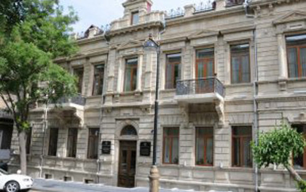 Azərbaycanda 17 dini icma ləğv edilib