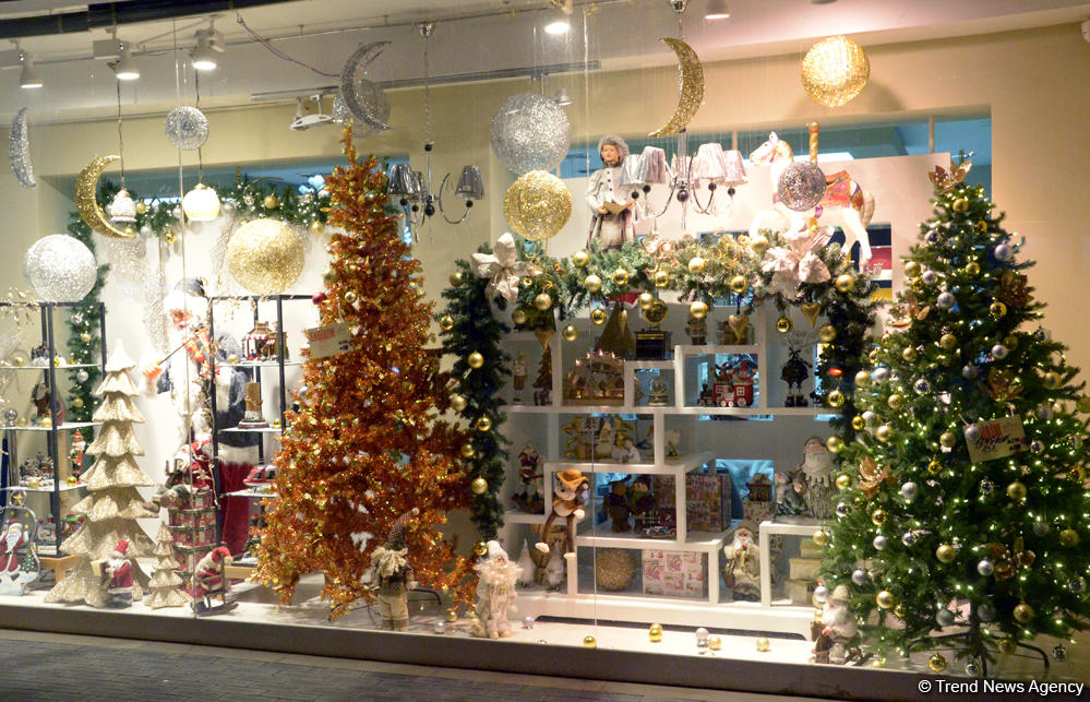 Yeni il oyuncaqları və yolkalar təhlükəlidir