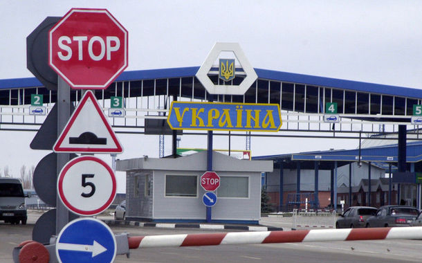 Putin Ukrayna ilə azad ticarət zonasını bağladı