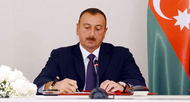 İlham Əliyev nazirə orden verdi