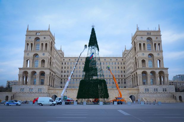 Bakının ən hündür “yolkası”