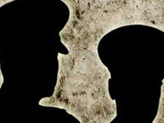 Türkiyə müdafiə nazirinin köməkçisi ölkədən qaçdı