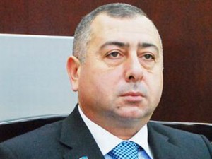 Deputat sakinin 165 min manatını belə mənimsədi