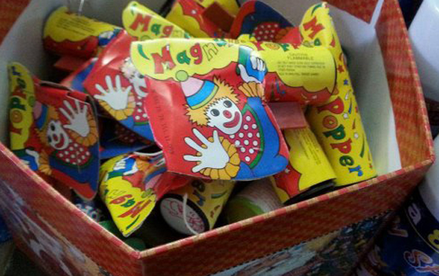 Gömrük də qadağan edir, DİN də