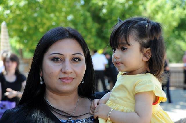 Təzə deputatdan komitə sədrinə irad