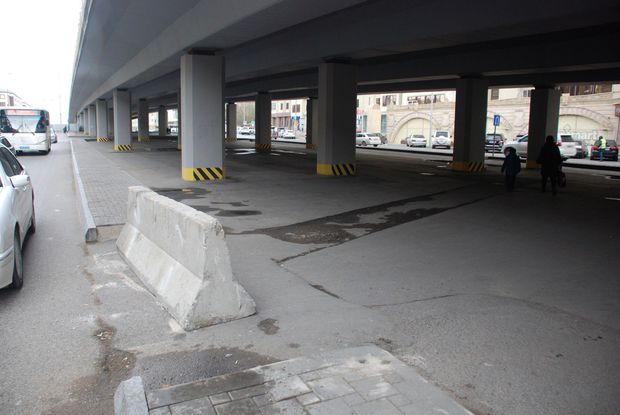 Bakıda daha bir təhlükəli parklanma yeri ləğv edildi