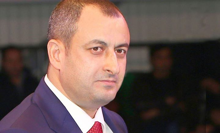 Adil Əliyev Salyan icra başçısını belə müdafiə etdi