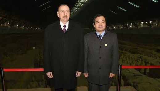 İlham Əliyev Terrakota Ordusu Muzeyi ilə tanış olub