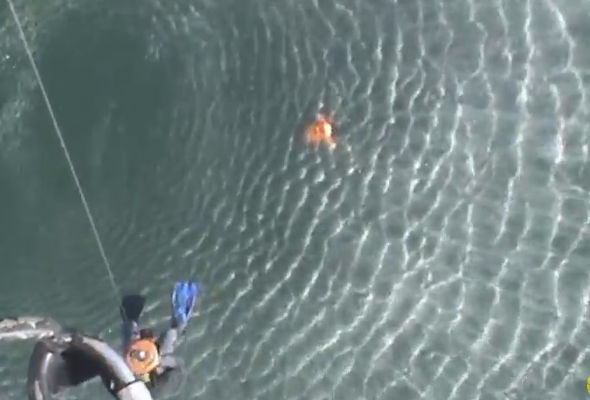 Neftçilərin meyitlərinin dənizdən çıxarılma əməliyyatı