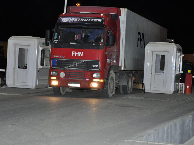 Azərbaycan Qırğızıstana humanitar yardım göndərdi