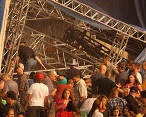 Konsertə baxmağa gəldilər