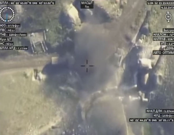 Azərbaycan ordusu düşməni topa tutdu