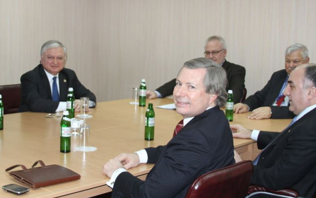 Qarabağ danışıqları nə yerdədir?