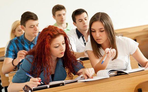 Türkiyədəki rus tələbələr ölkələrinə qayıdır