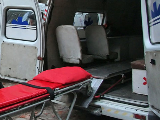 Daşkəsəndə sürücü avtomobilinin altında qalaraq öldü