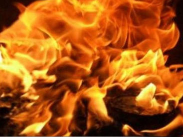 Bakıda mağazada yanğın