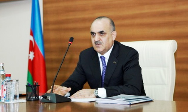 Nazir sahibkarlara müraciət etdi