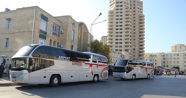 Bu avtobuslarda ayaqüstə durmaq olmaz
