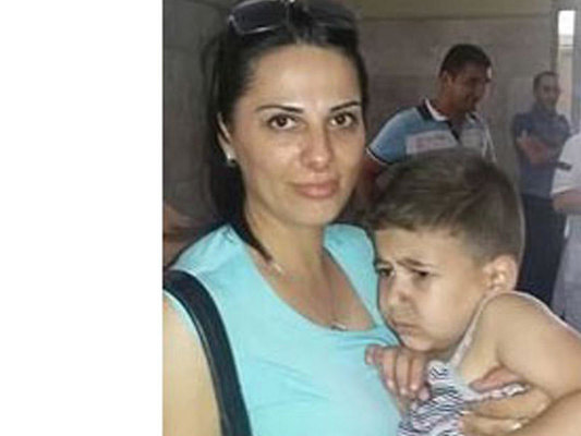 Həkim 5-ci mərtəbədən yıxılan uşağı tutdu