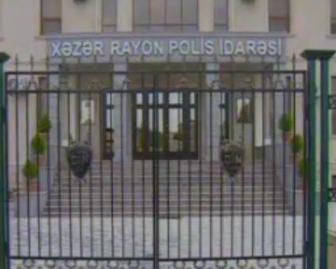 Bakıda dostunu öldürən gəncin məhkəməsi başlayıb