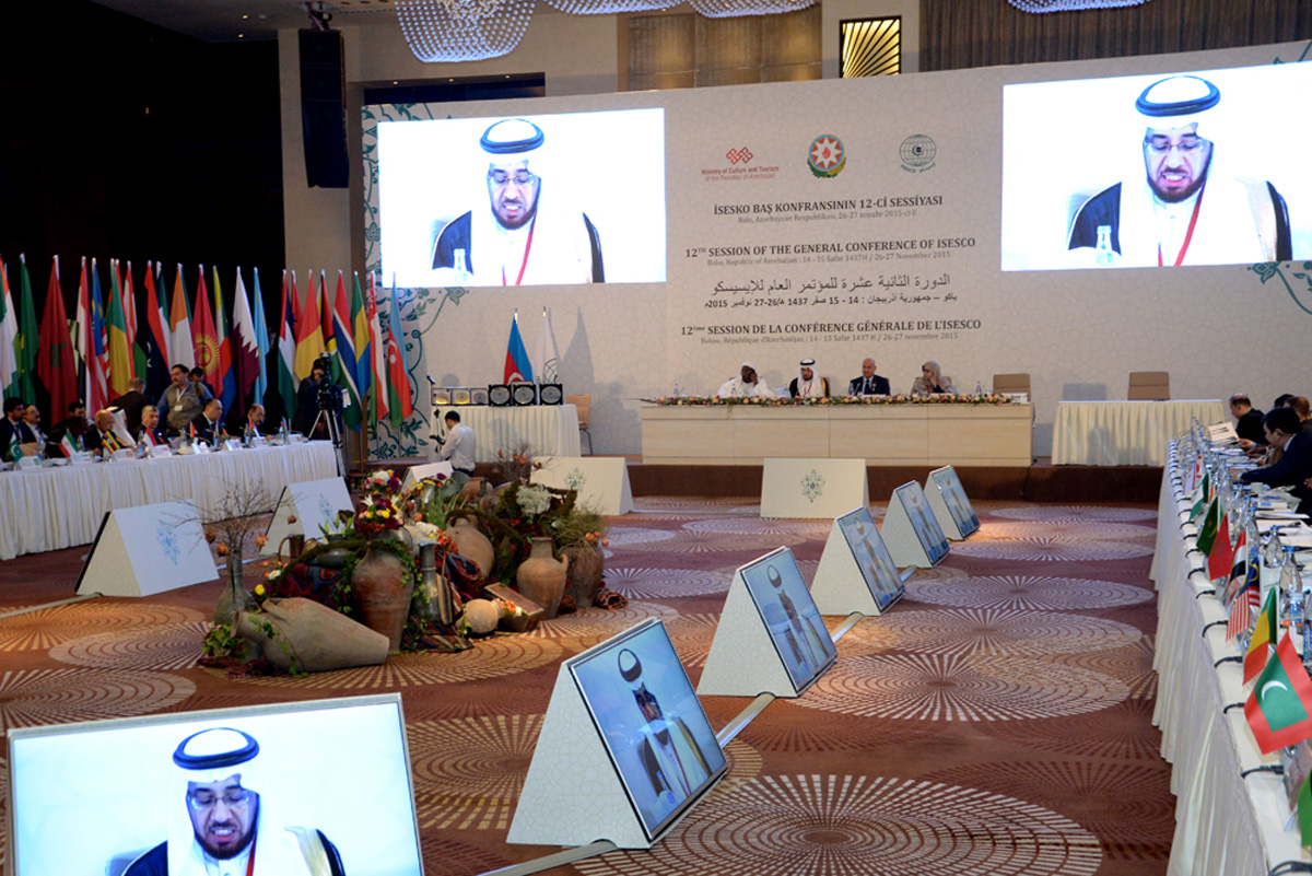 Azərbaycan sədr seçildi